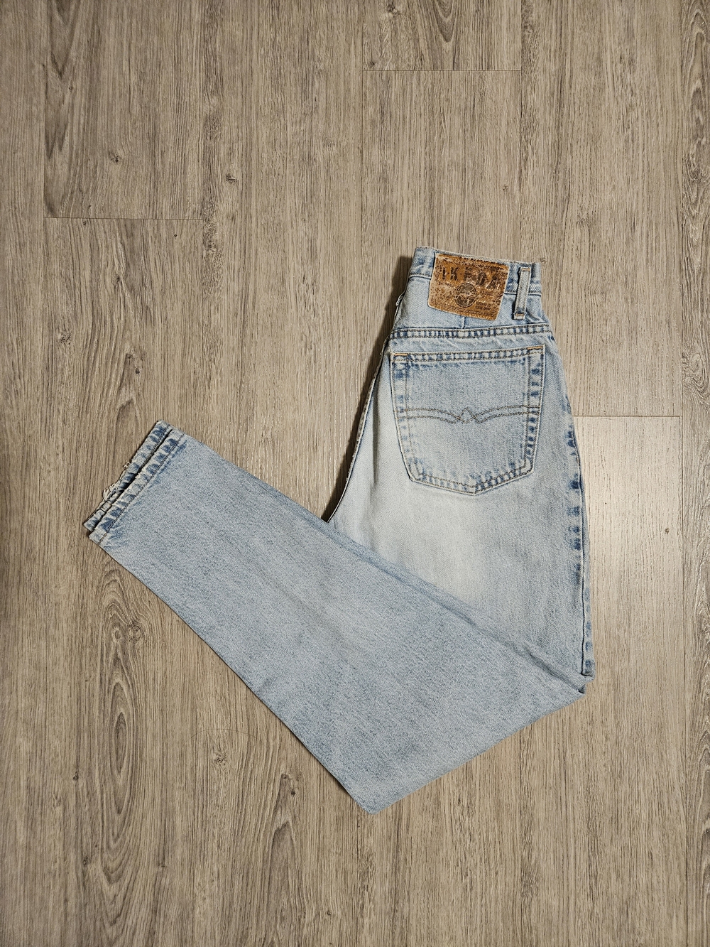 Ikeda Women's Vintage 24w High Rise Light Blue Jeans